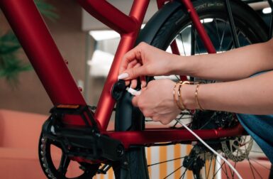 Vélos électriques et USB-C : tout comprendre sur la recharge universelle qui arrive